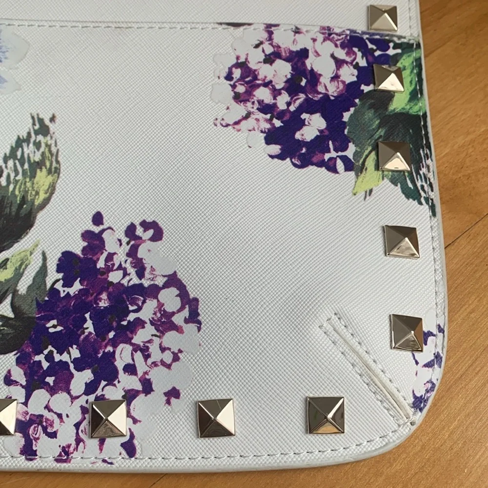 White House Black Market Studded Wristlet Zippered Clutch Purple Hydrangeas NWT